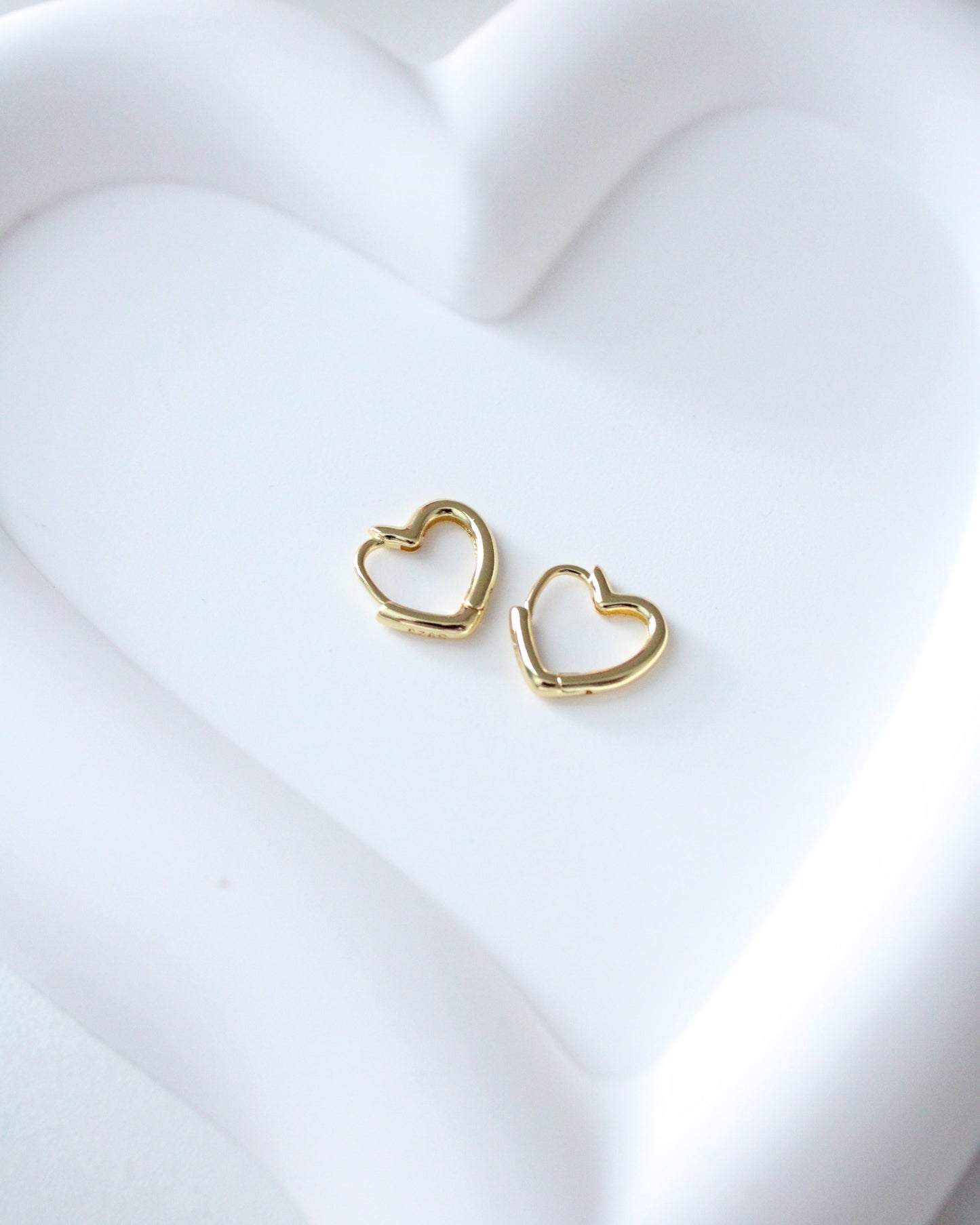 Small Heart Earrings (925 Silver)
